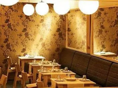广场二号酒店 3*