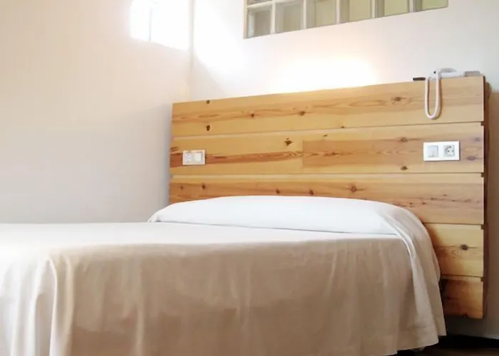 La Plaza Ii Hotel 3*